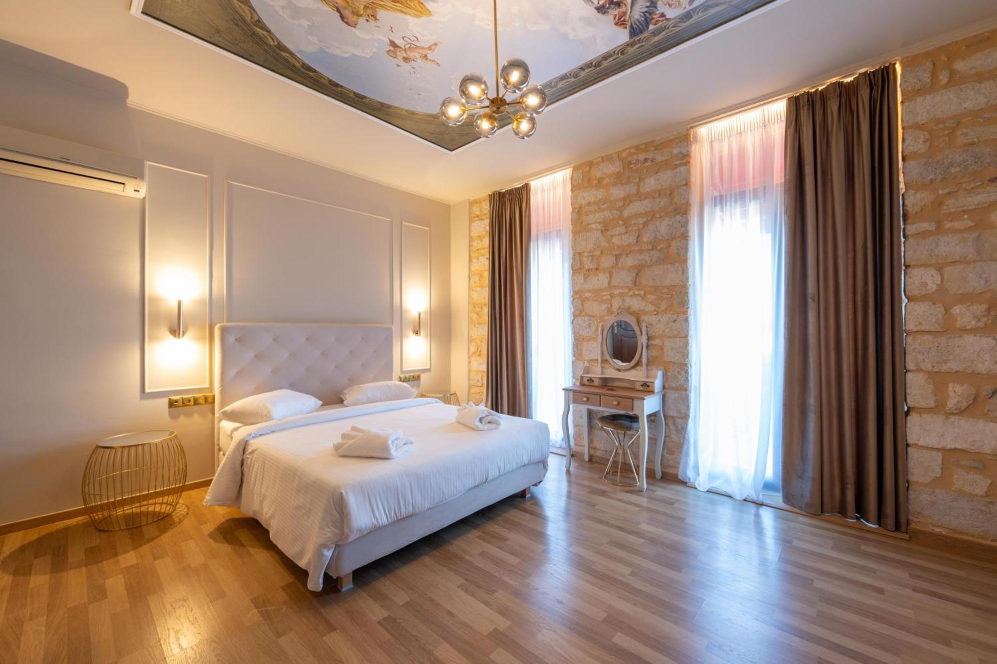 L Suites The Writer'S House Гитион Номер фото